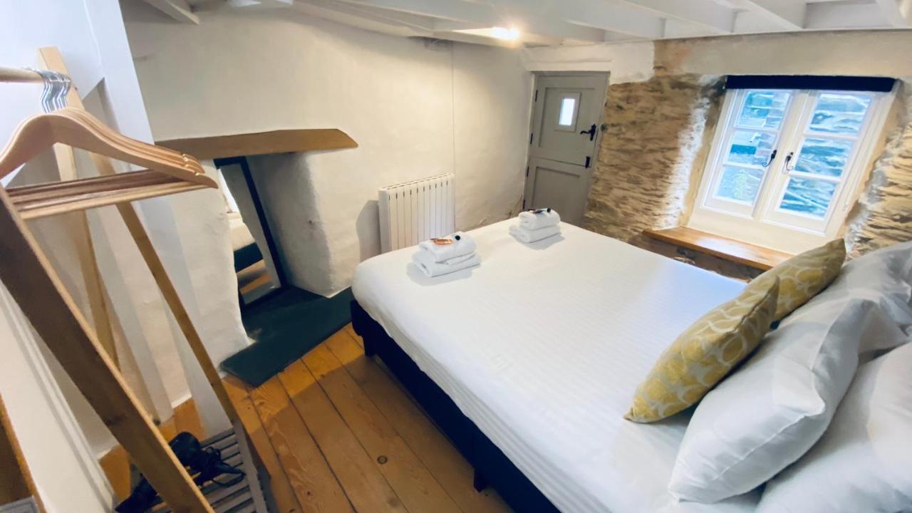 Spindrift Is A Beautiful Newly Refurbished Three Bedroom Private Family House Located On The Old Harbour And The Coastal Path In The Heart Of Beautiful Polperro Luaran gambar